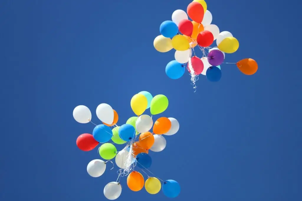 letting go and moving on when a long-term relationship ends